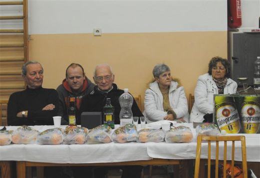 Stolní turnaj Malá Veleň 2013