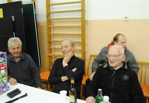 Stolní turnaj Malá Veleň 2013